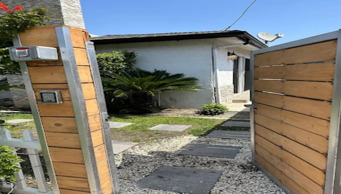 AKUA Mind Body - Mental Health Treatment for Men Orange County