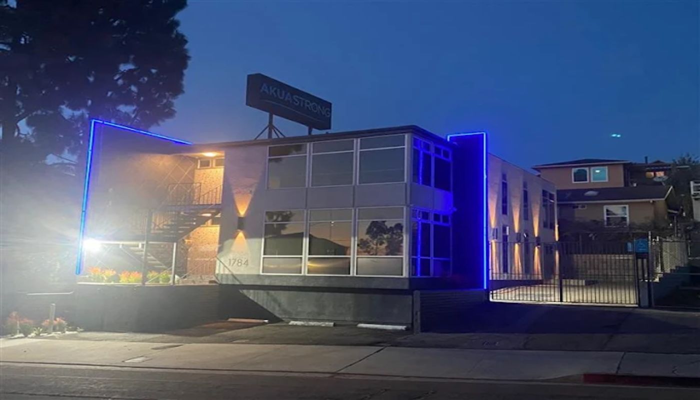 AKUA Strong - San Diego