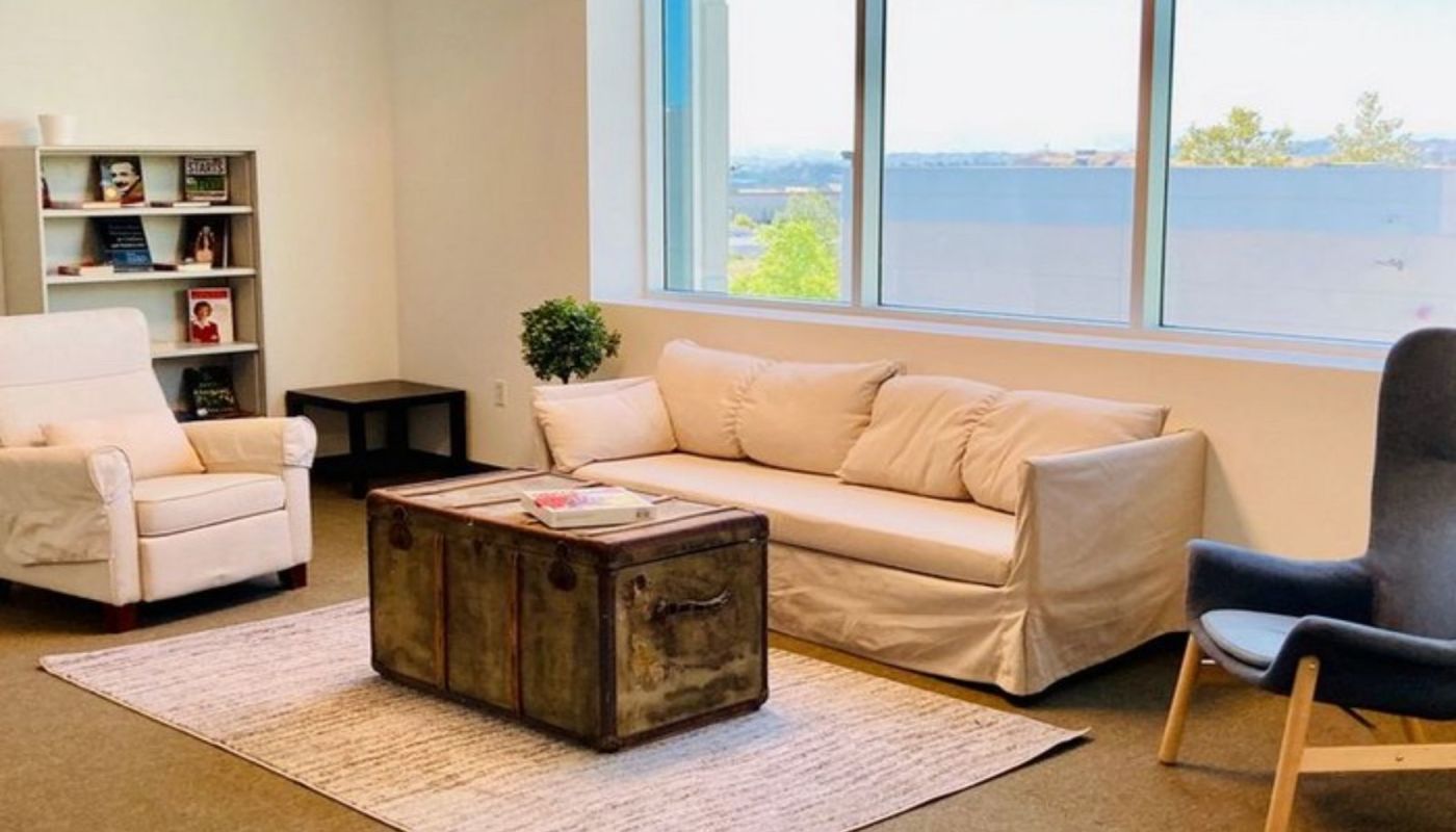 Clear Behavioral Health for Teens - Santa Clarita