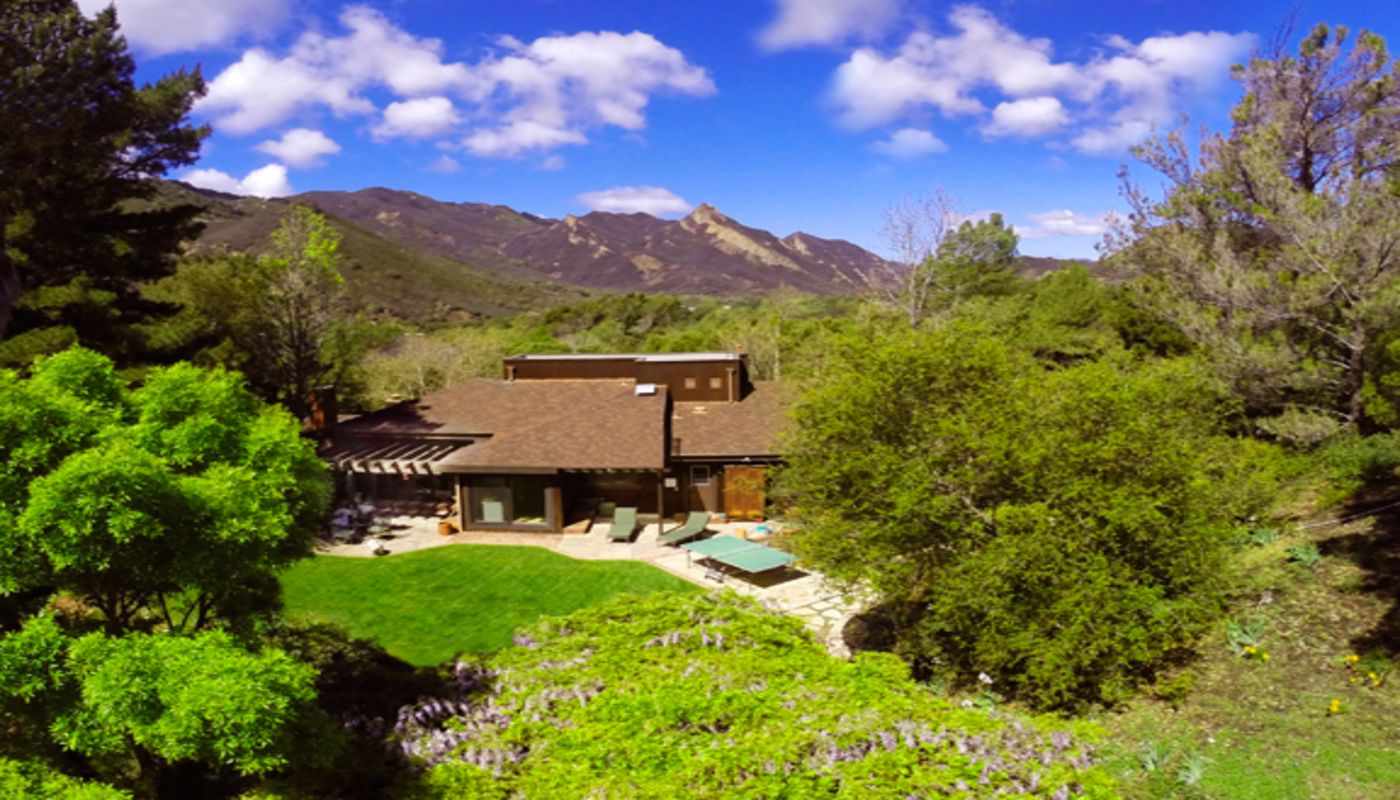 Clementine Calabasas