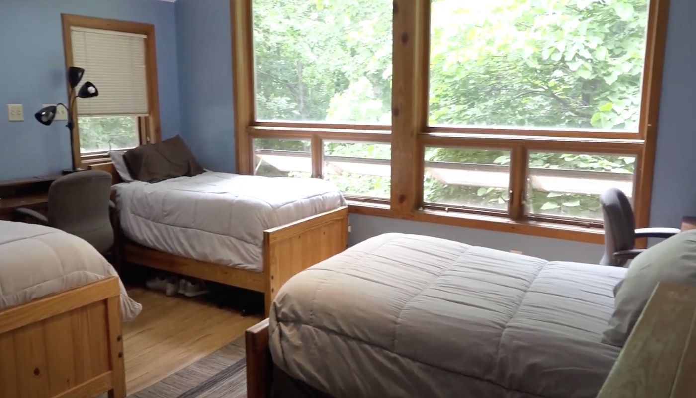 Community Fairbanks Recovery Lodge