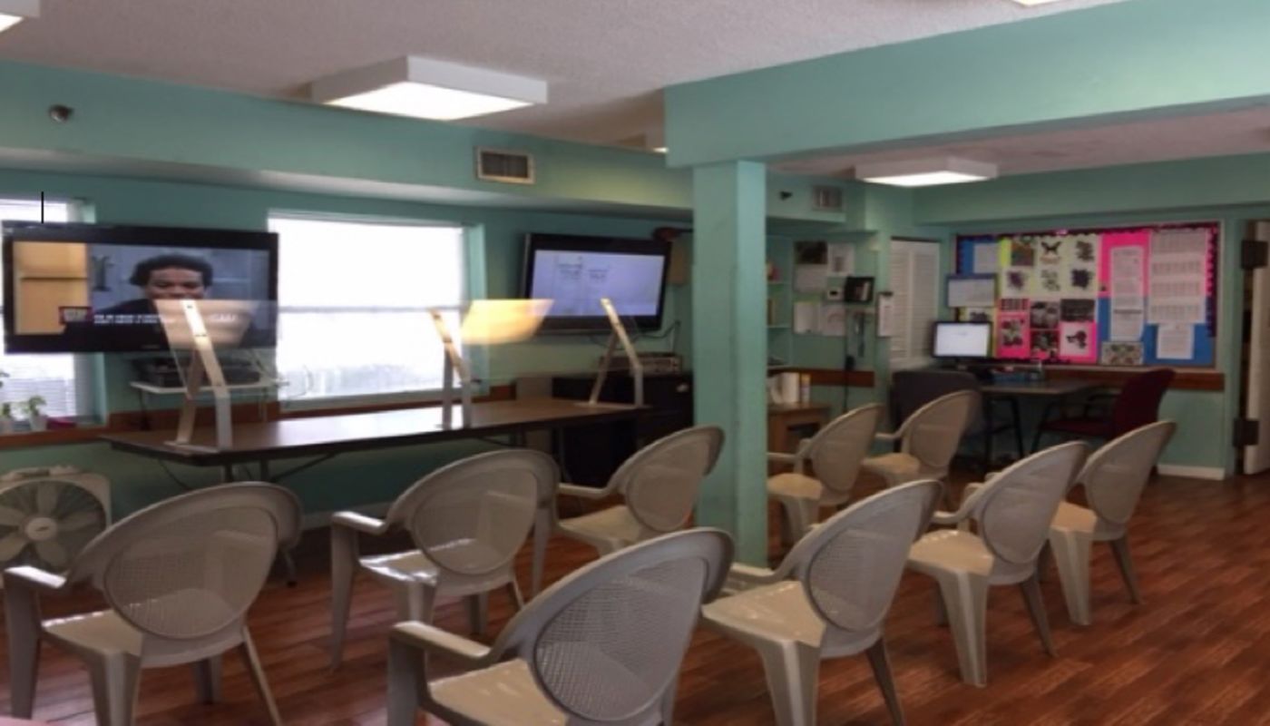 Douglas Gardens CHMC - Golden Palms