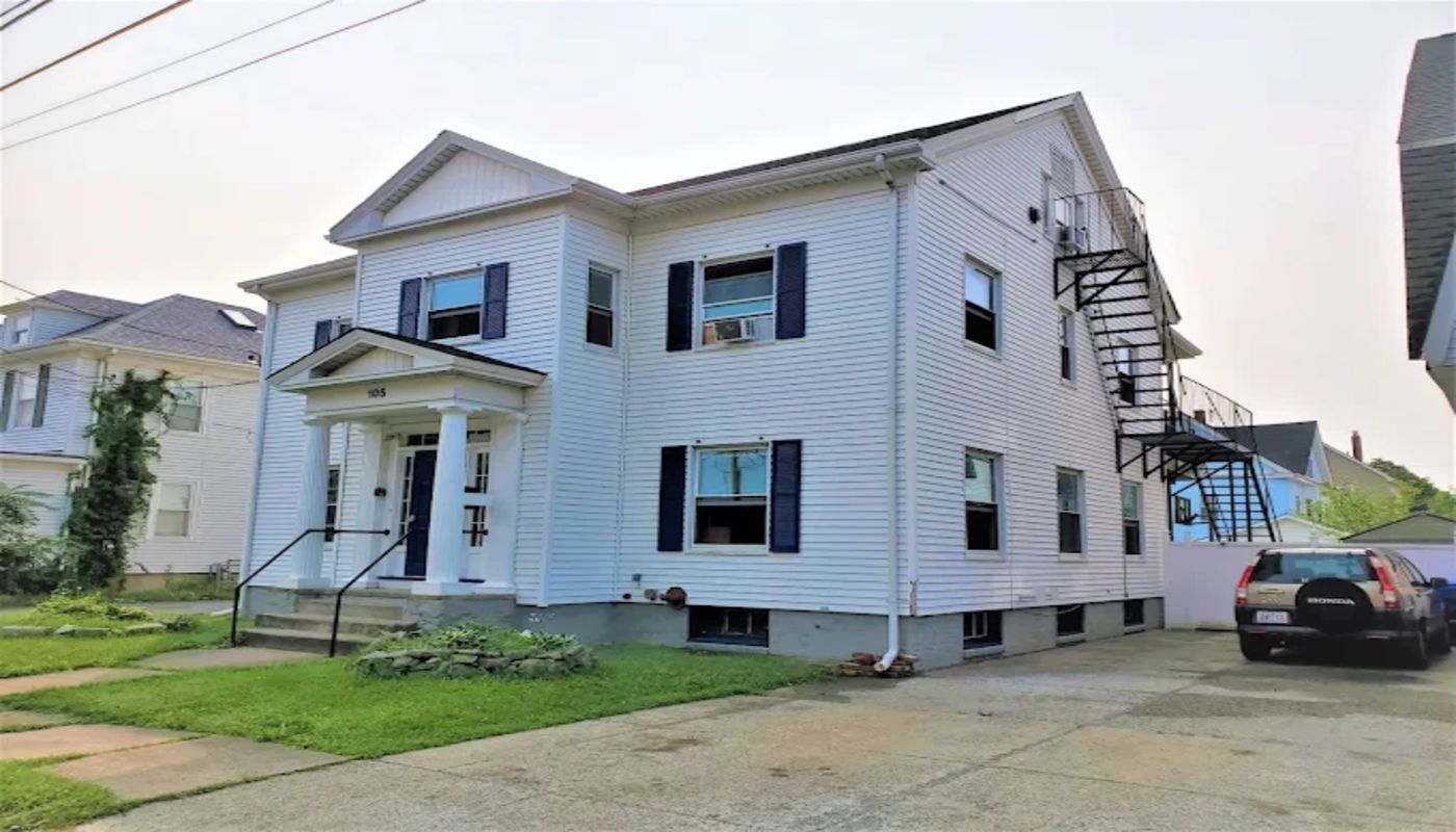 Kayaly - Beechwood Men's Sober House