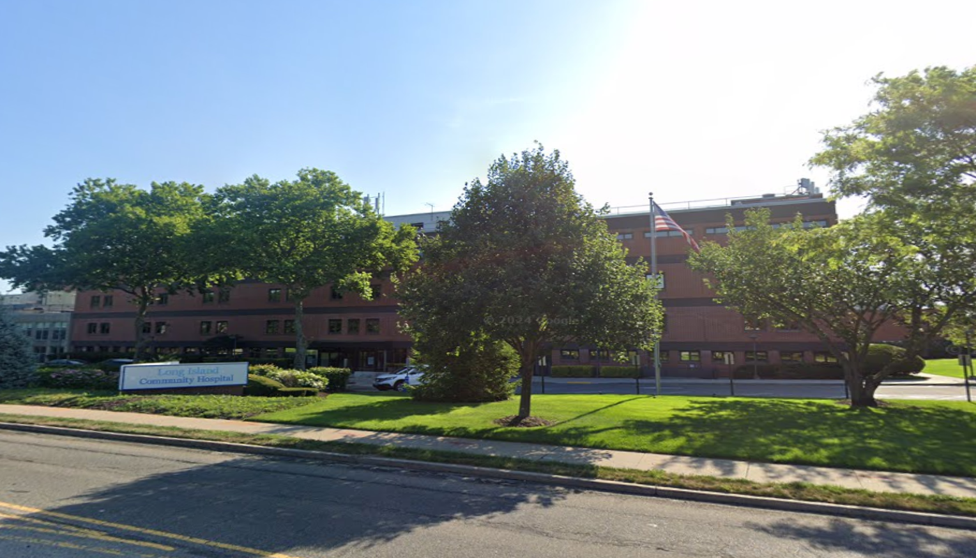 NYU Langone Hospital - Suffolk