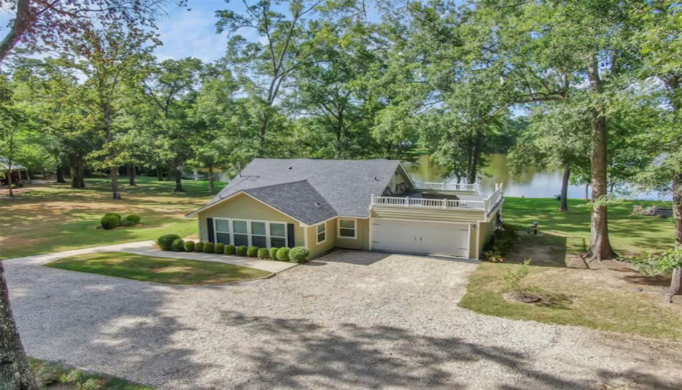 Steadfast Love Sober Living