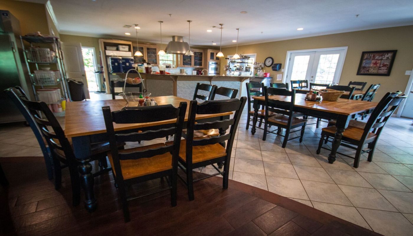 Stonegate Center Creekside